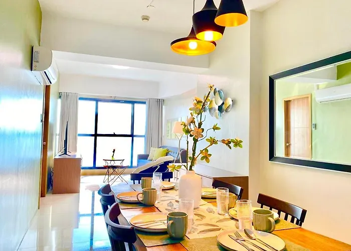 3brfamilyrm Across Us Embassy Mnl Grand Riviera Near Moa 10pax * Manille